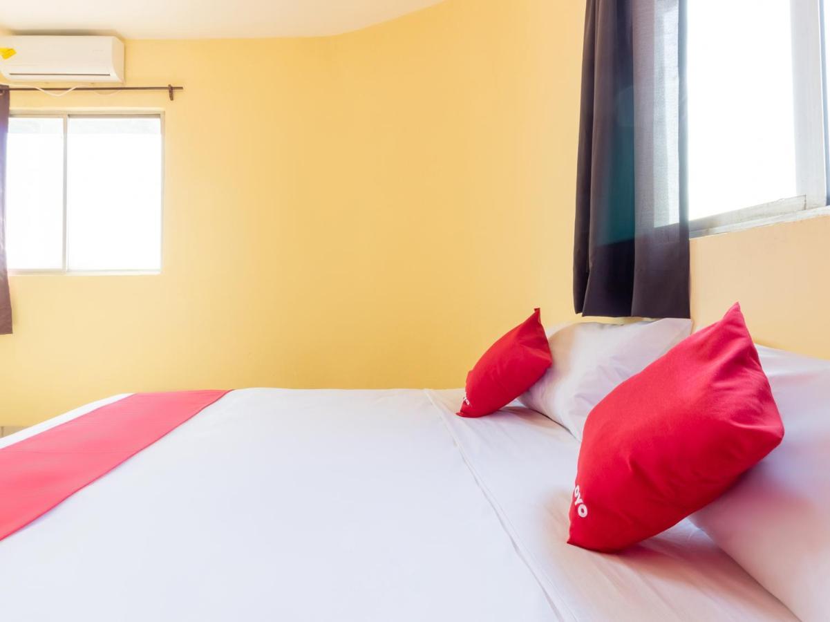 Hotel Oyo Hotel Cimsa 3*